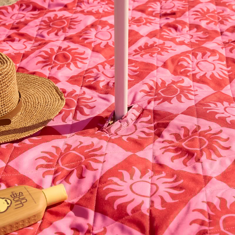 Sundown Pink Cabana & Umbrella Picnic Rug