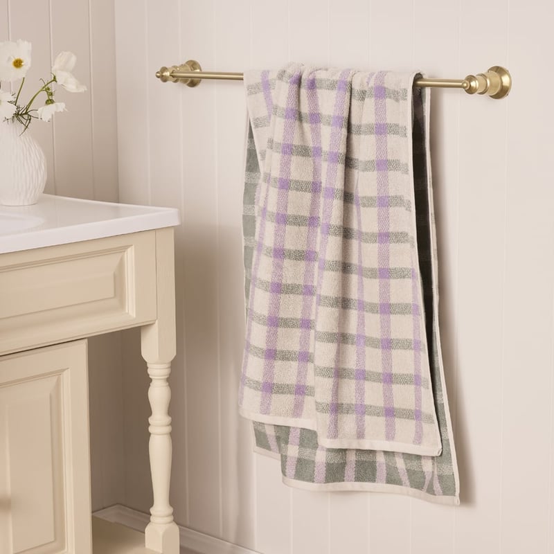 Cottage Check Beach & Seafoam Towel Range