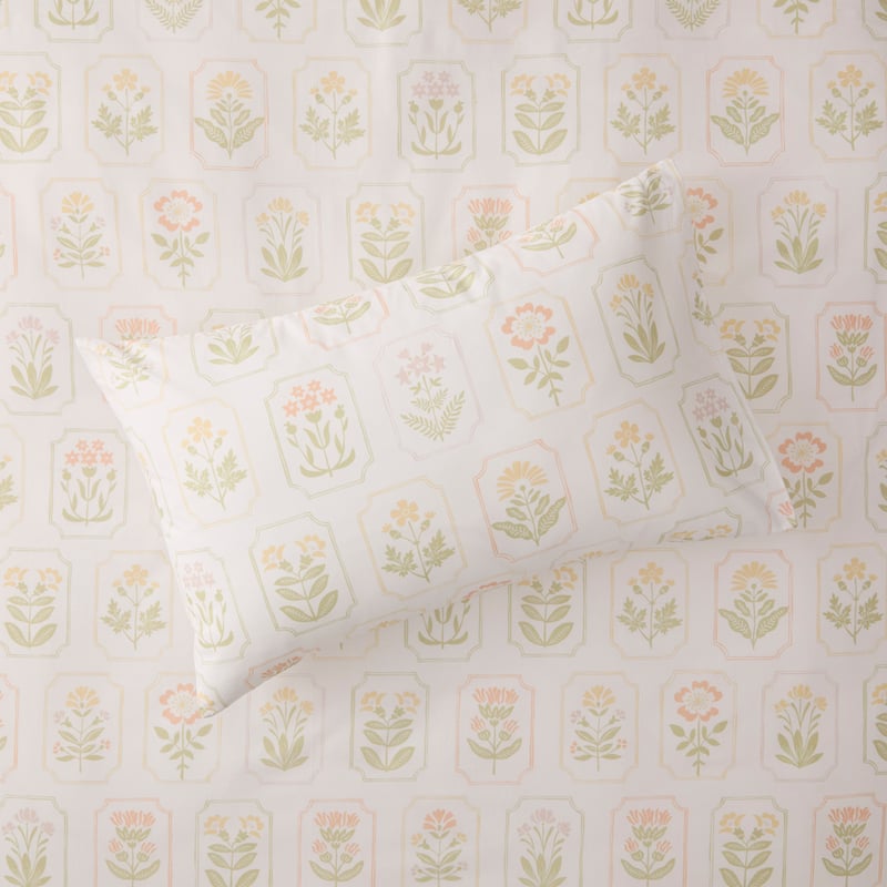 Floral Stamp White Quilt Cover Set