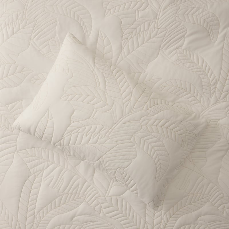 Ellie White Palm Quilted Quilt Cover Set