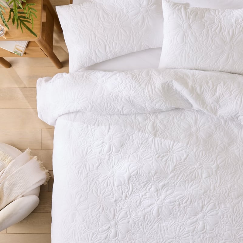 Buttercup White Quilted Quilt Cover Set