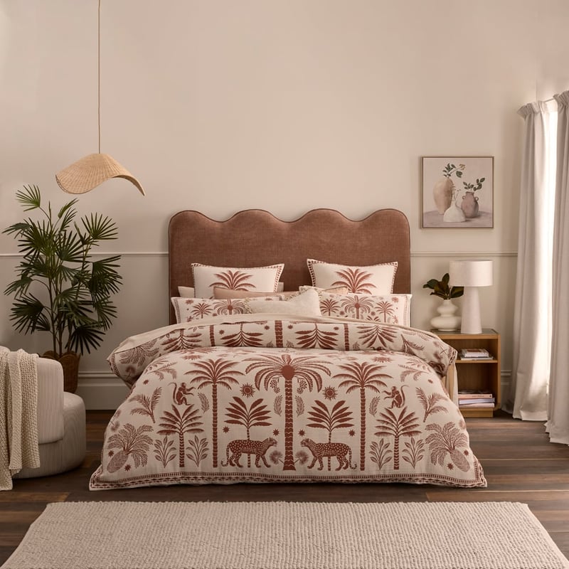 Global Traveller Natural Jacquard Pillowcases