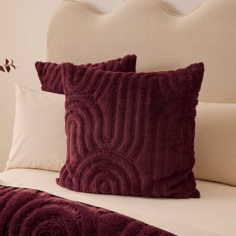 Zuri Pinot Faux Fur Pillowcases