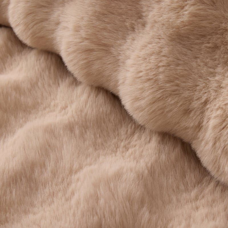 Ripple Faux Fur Natural Quilted Quilt Cover Separates