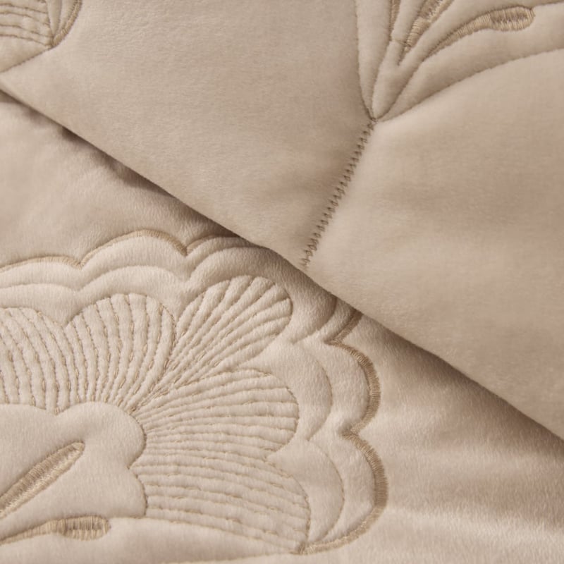 Margarete Velvet Sand Quilted Quilt Cover Separates