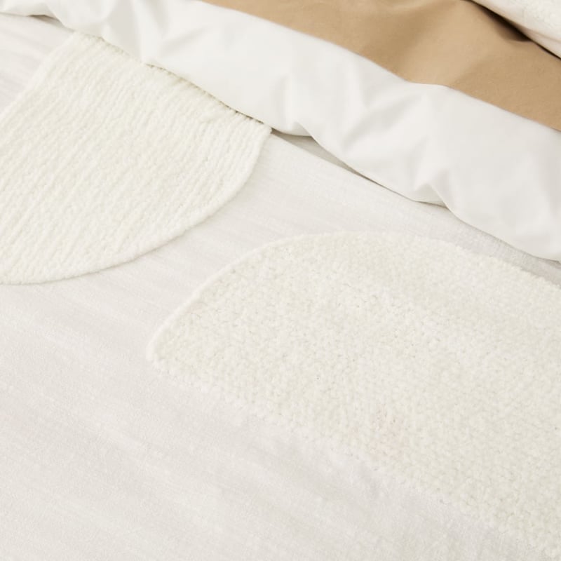 La Lune White Marle Tufted Quilt Cover Separates 