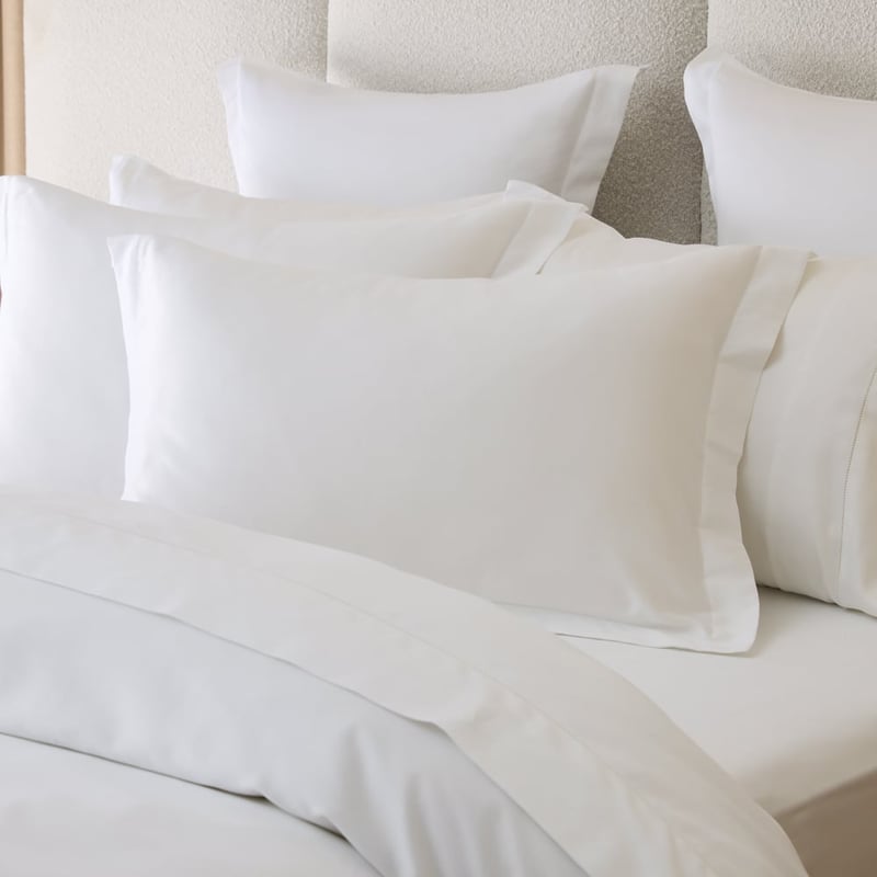 Giselle Egyptian Cotton White Pillowcases