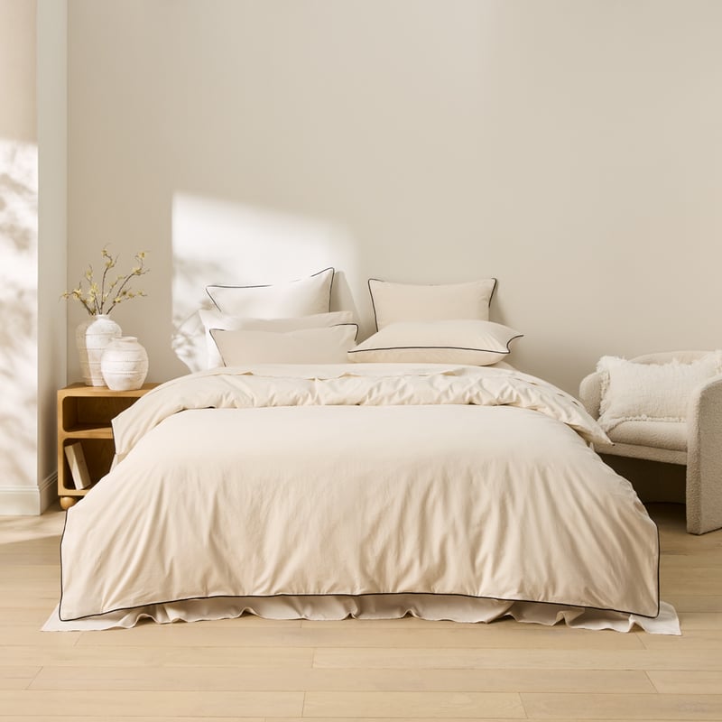 Stonewashed Cotton Coconut & Black Piped Pillowcases