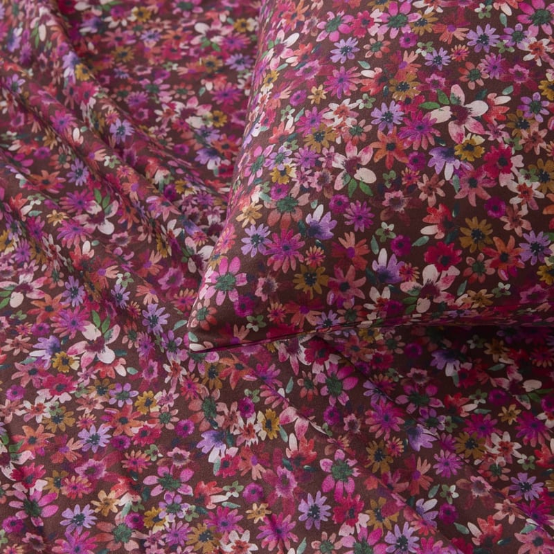 Quinn Berry Floral Sheet Set
