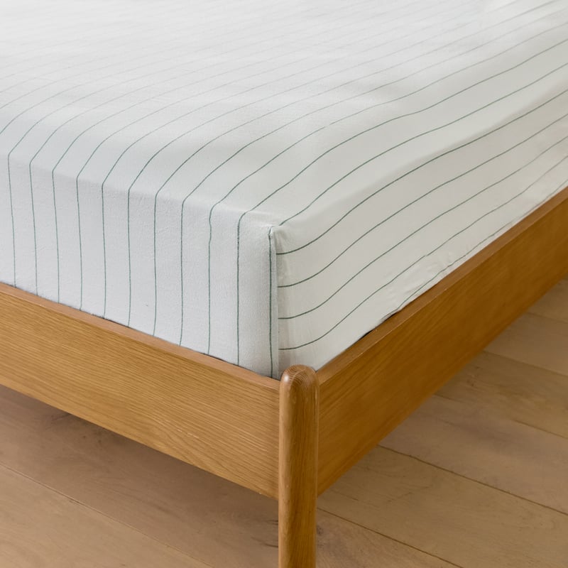 Poolside Blue & Green Stripe Scallop Sheet Set
