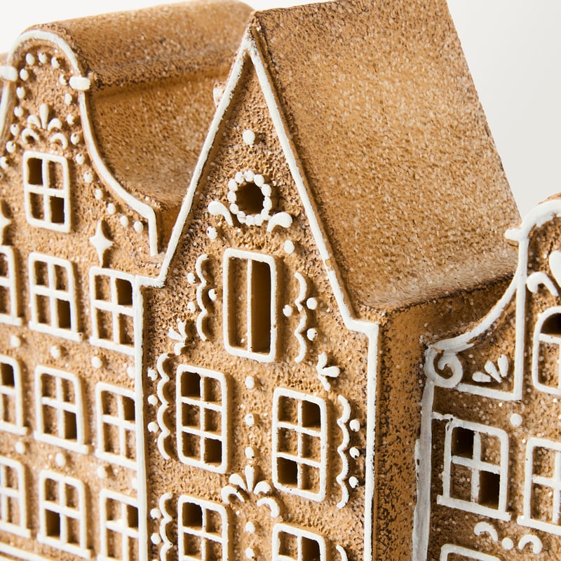 Frosted Gingerbread Brown & White Village