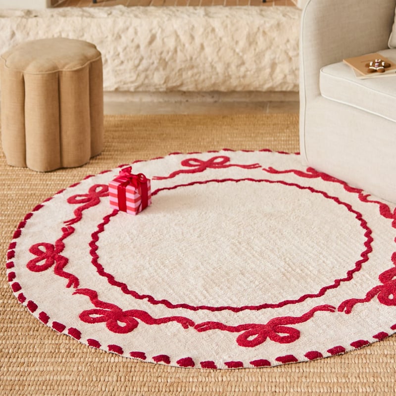 Bow Red & Natural Round Rug