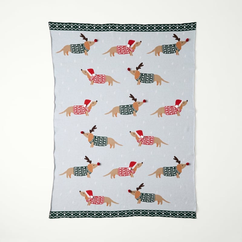 Festive Dashing Dachshunds Knitted Throw