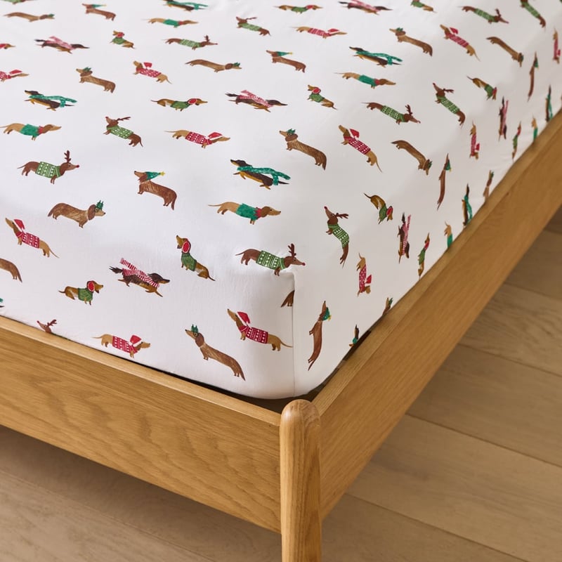 Christmas Dachshund White Sheet Set