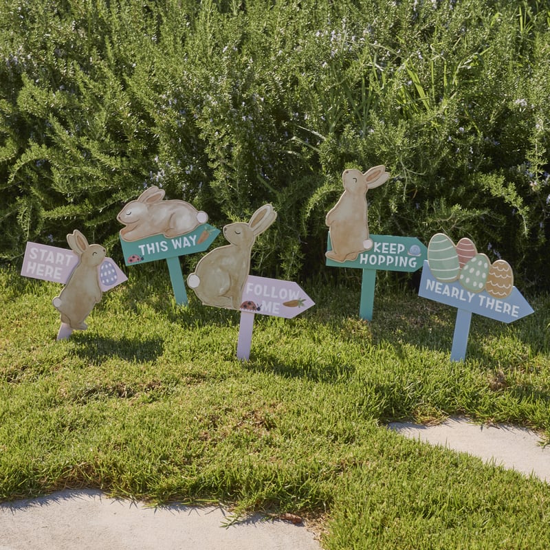 Easter Hunt Signs Pack of 5