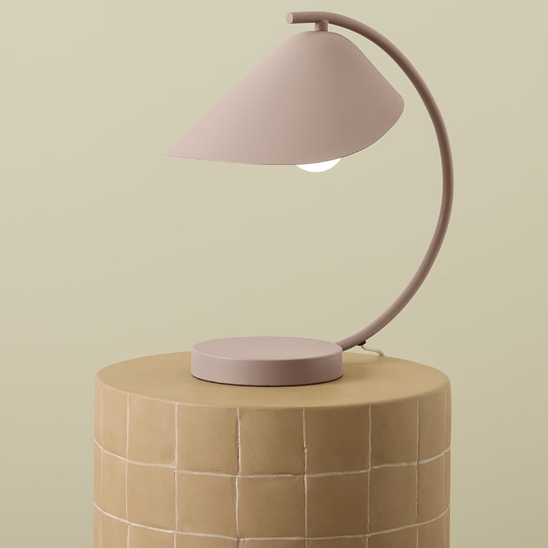 Sissy Pink Table Light