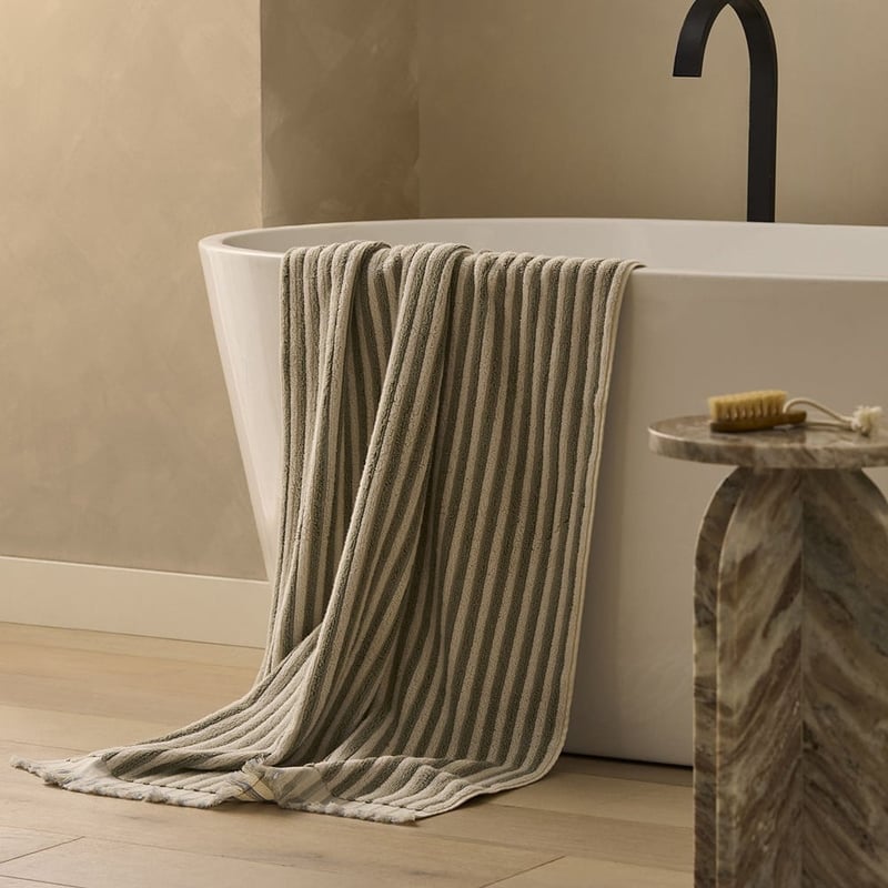 European Sophia Antique Pink & Pear Turkish Cotton Towel Range