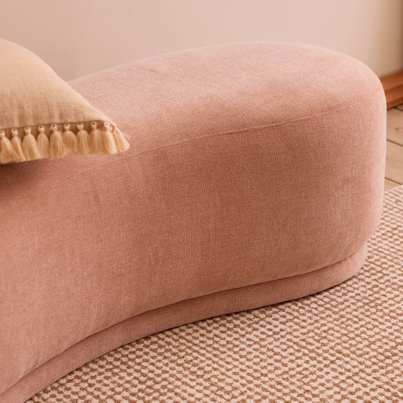 Kidney Blush Bench Seat