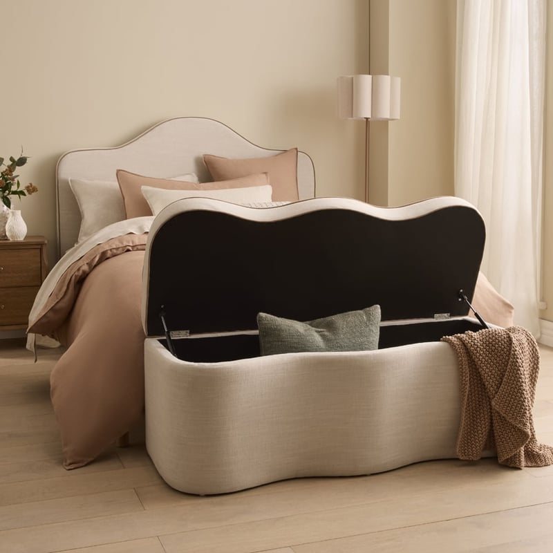 Cliveden Natural & Hazelnut Blanket Box