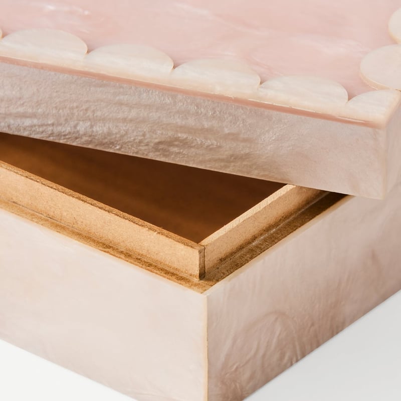 Bellagio Scallop Pink Trinket Box