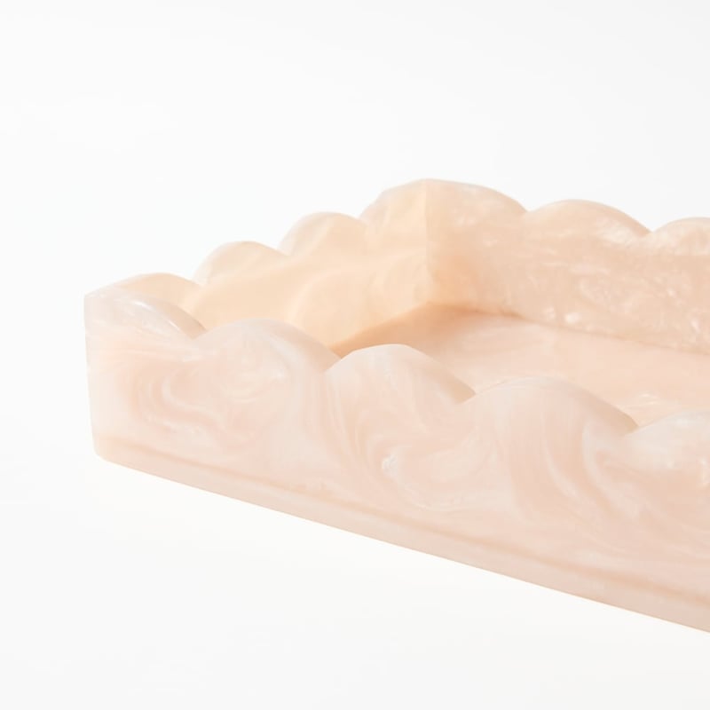 Celeste Pink Resin Scallop Tray