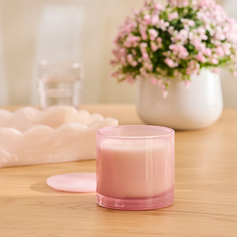 Astrid Coconut & Elderflower Candle 340g