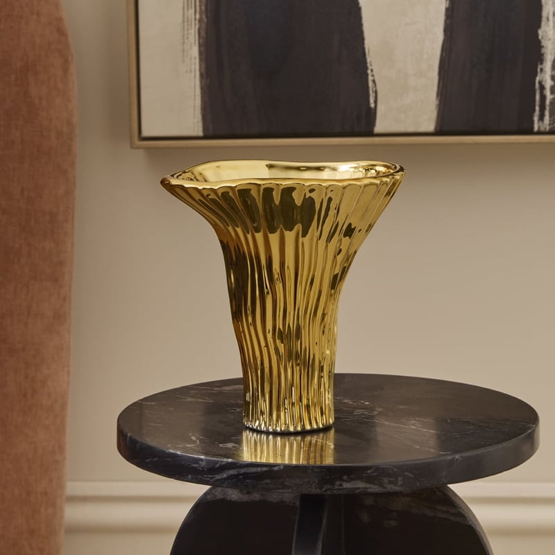 Venus Gold Vase 