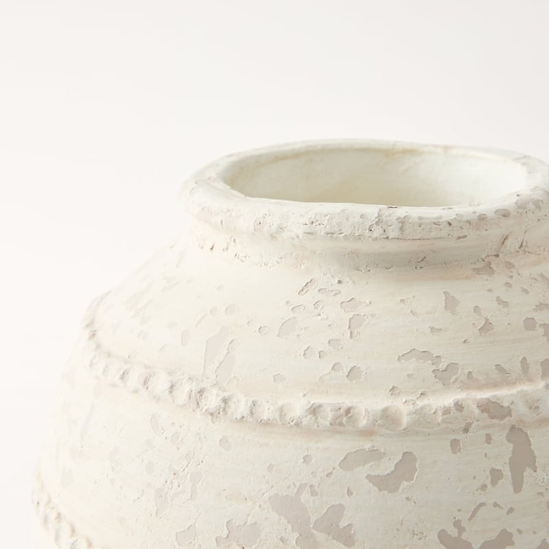 White Round Island Pot