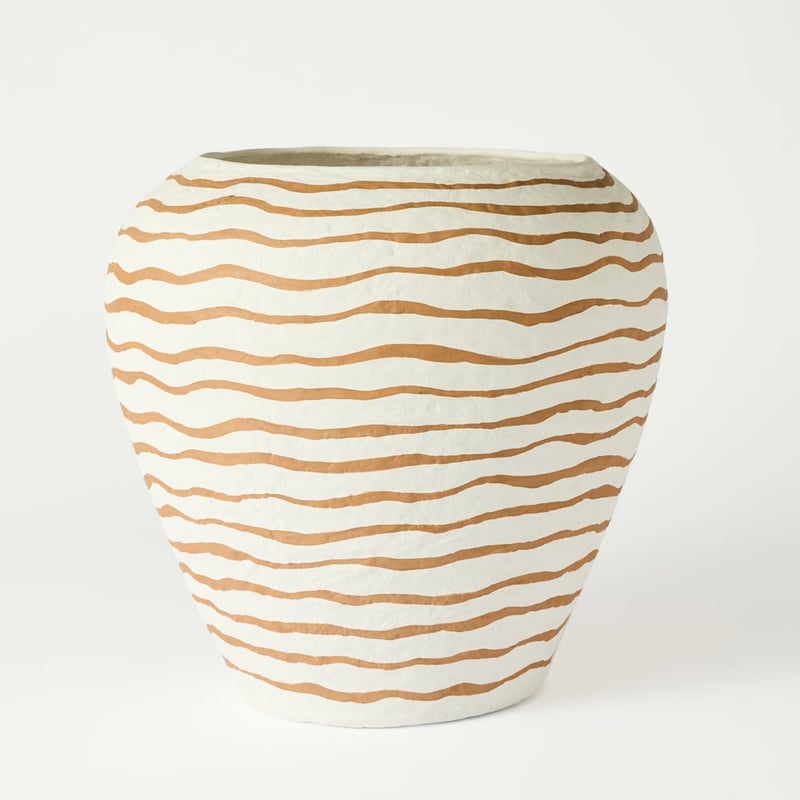 Zola Terracotta & White Pot