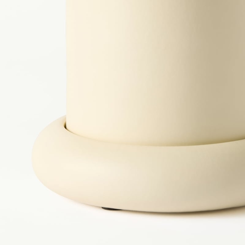 Venus Off White Pot