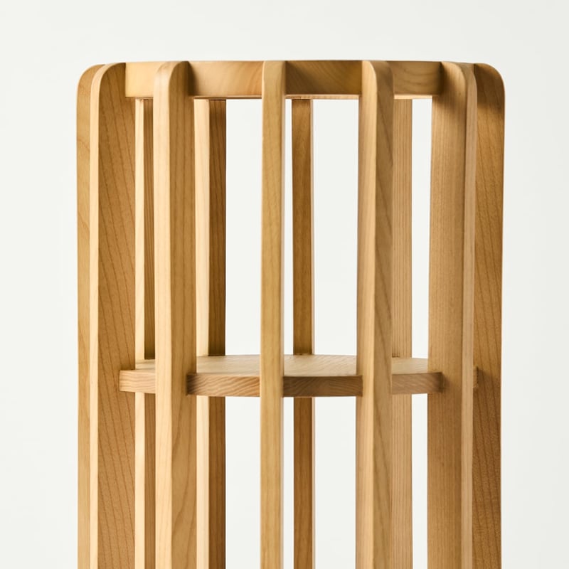 Finn Natural Plant Stand