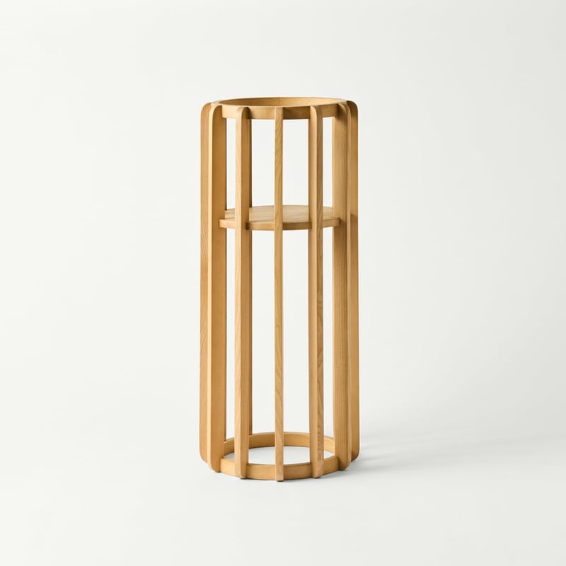 Finn Natural Plant Stand
