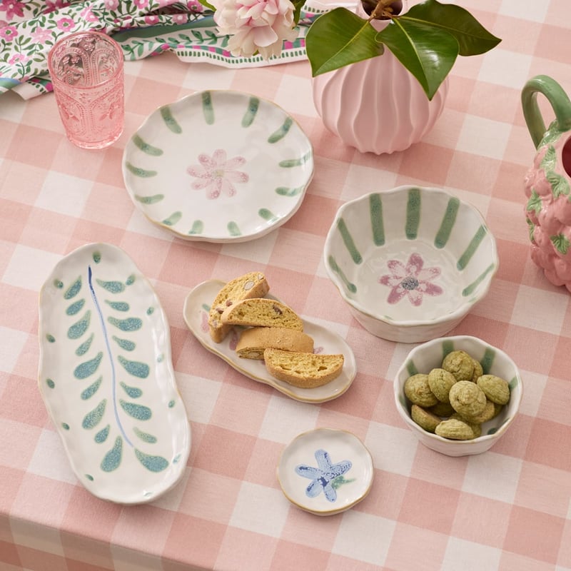 Flower Fields Green Vine Oval Serving Plate