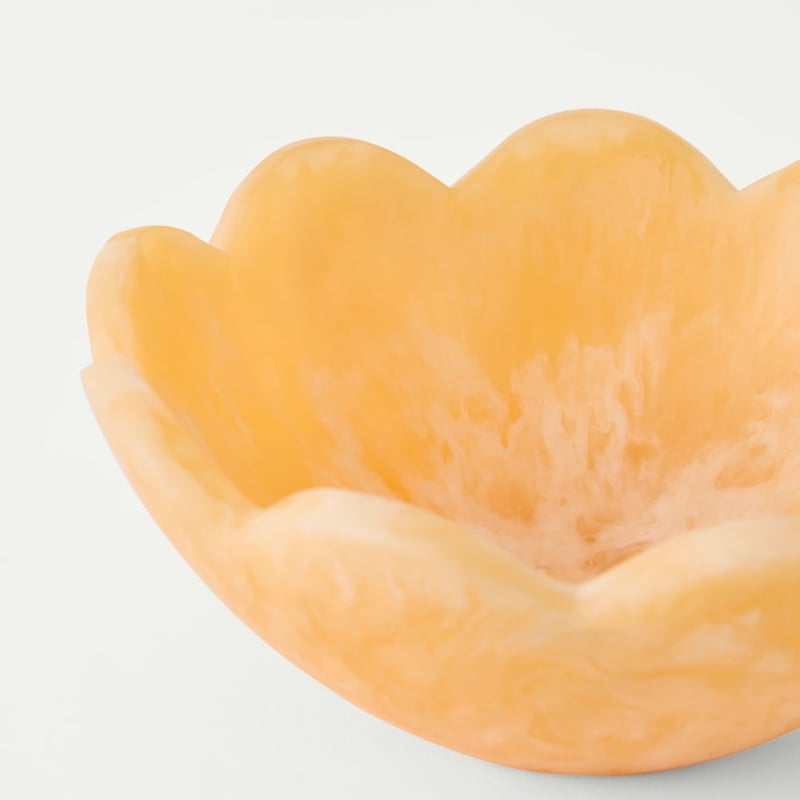 Calypso Resin Matte Peach Scalloped Bowl