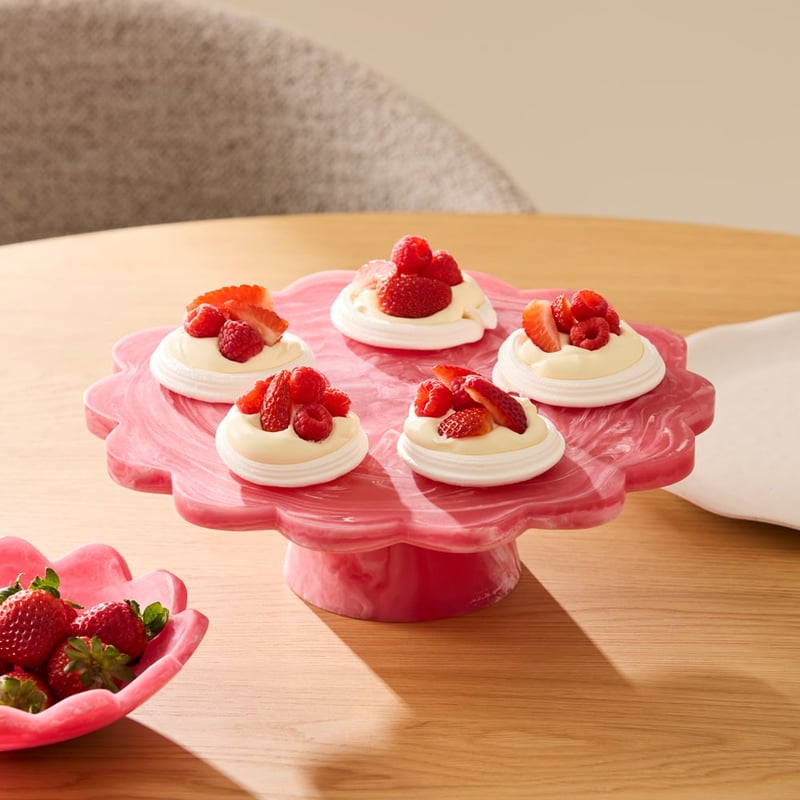 Calypso Resin Matte Raspberry Scalloped Footed Stand