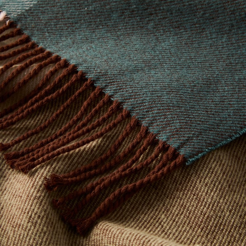 Alexia Throw Newland Check