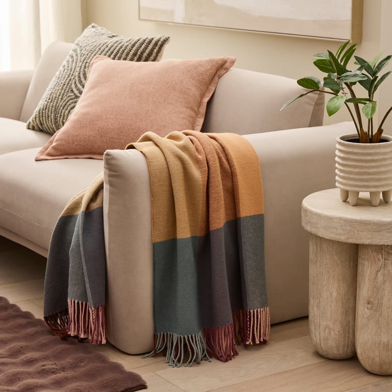 Alexia Throw Newland Check