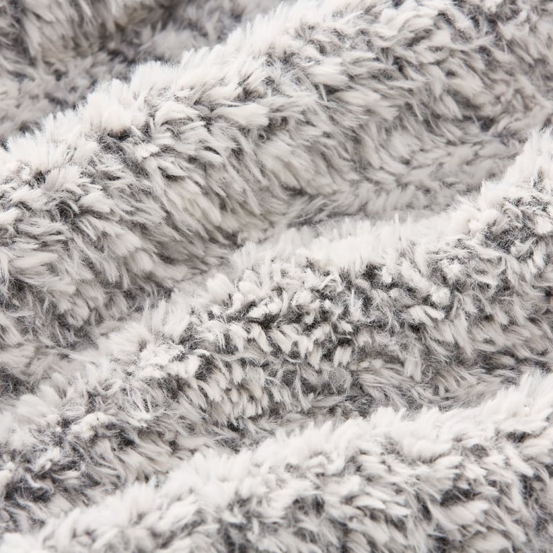 Munich Grey Feather Yarn Throw