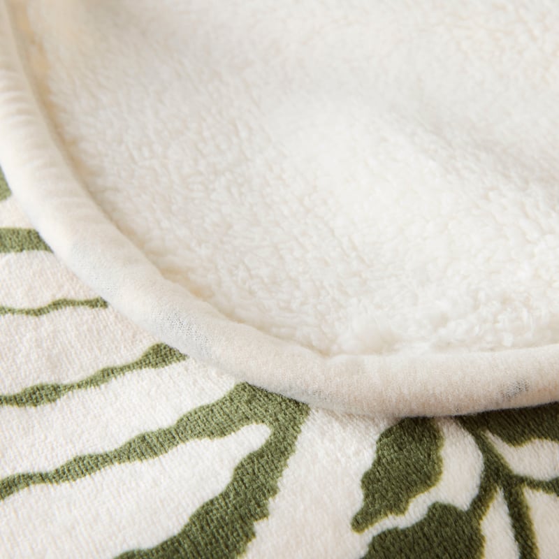 Natural & Olive Leaf Sherpa Blanket