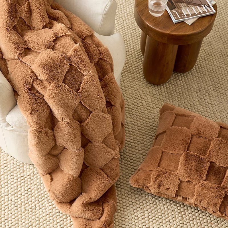 Clea Macchiato Check Fur Throw