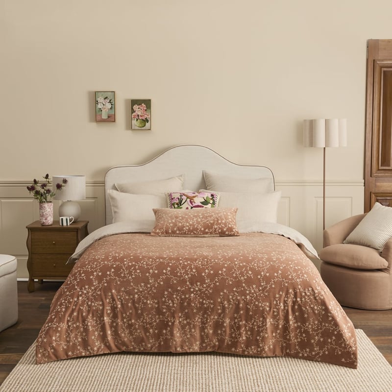 Agnes Floral Biscuit Velvet Blanket