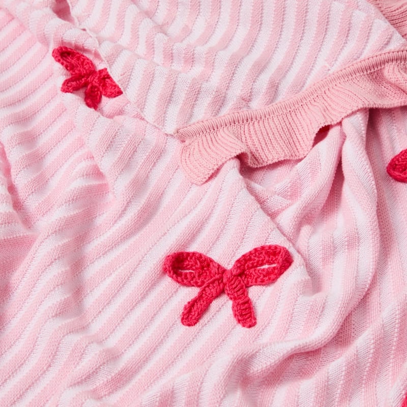Pink Bows Knitted Ruffle Throw