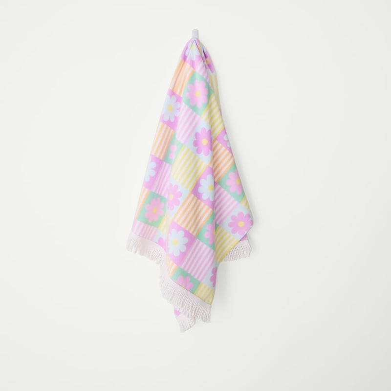 Kids Daisy Check Beach Towel