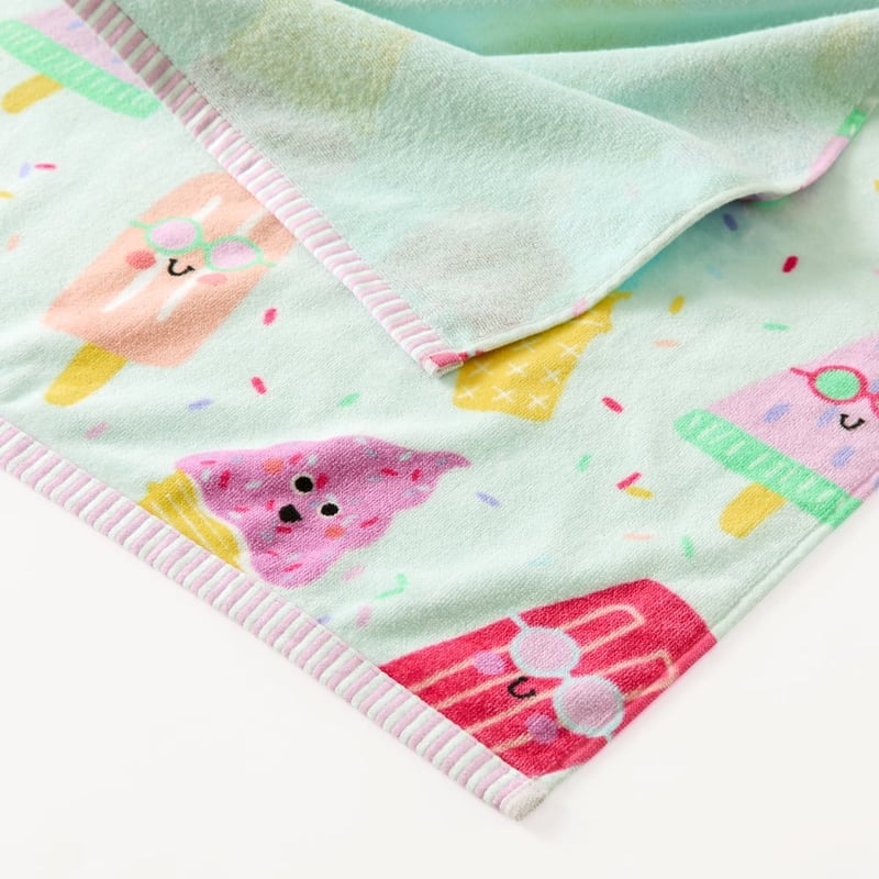 Kids Ice Cream Party Beach Towel