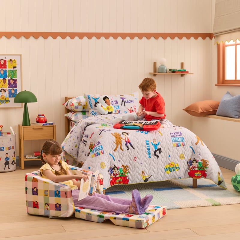The Wiggles Grey Marle Quilted Quilt Cover Set