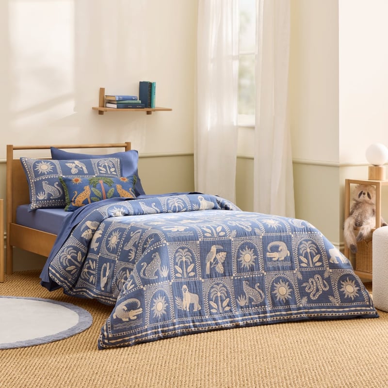 Animal Palm Kingdom Blue Jacquard Quilt Cover Set