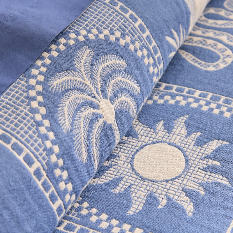 Animal Palm Kingdom Blue Jacquard Quilt Cover Set
