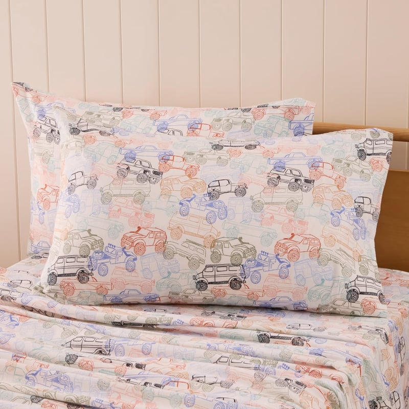 Traffic Jam White Flannelette Sheet Set