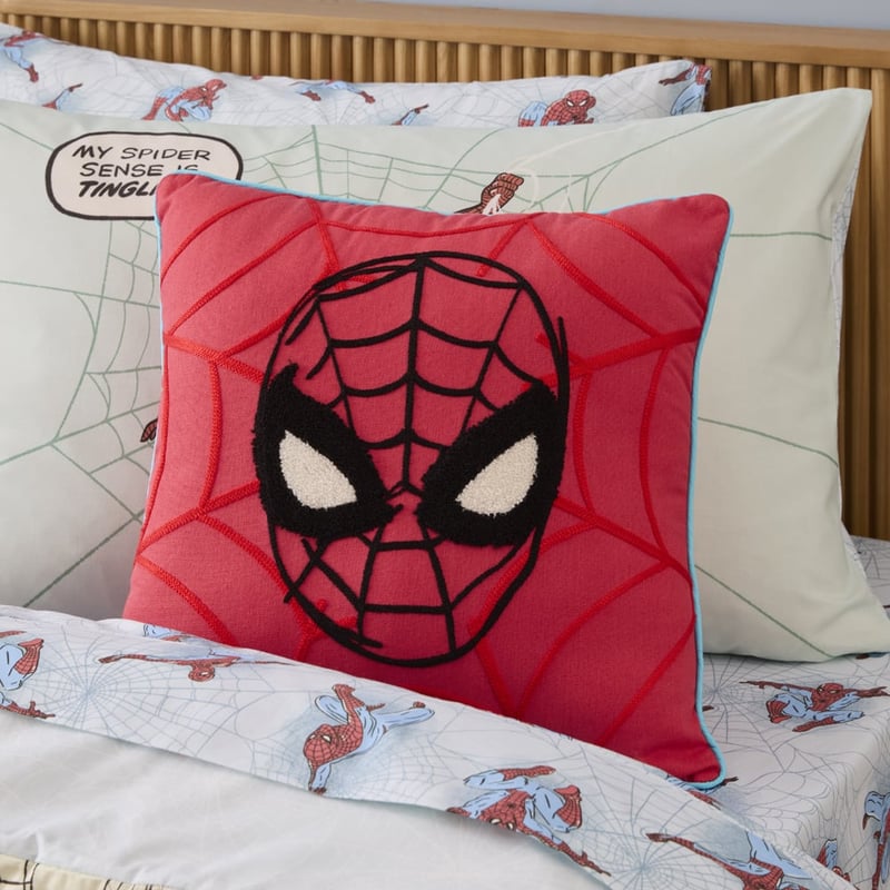 Marvel Spider-Man Tufted Mask Cushion