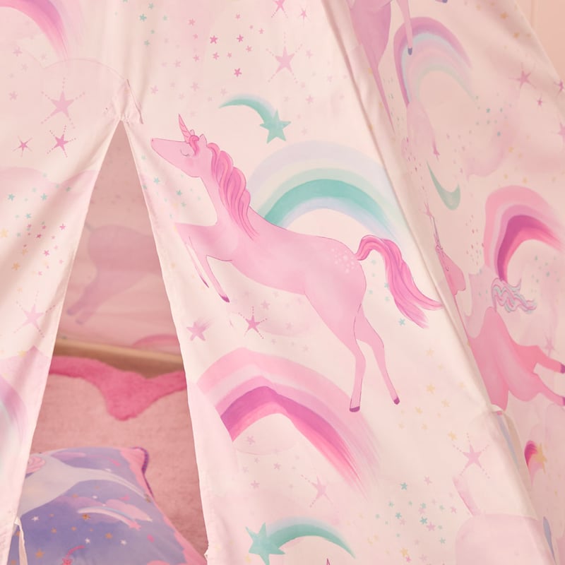 Rainbows & Unicorns Teepee